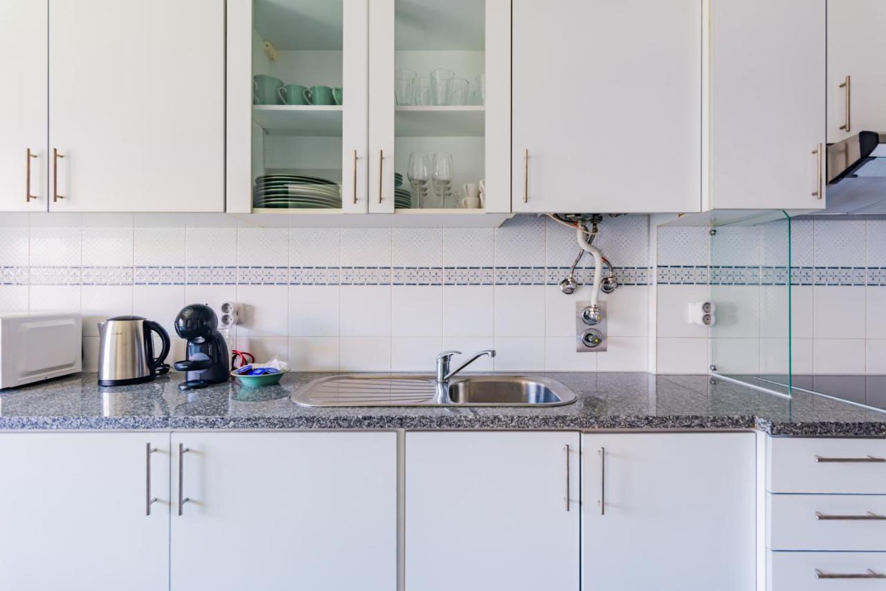 Mira-Ria - Apartamento Em Bairro Calmo E Central Aveiro Bagian luar foto
